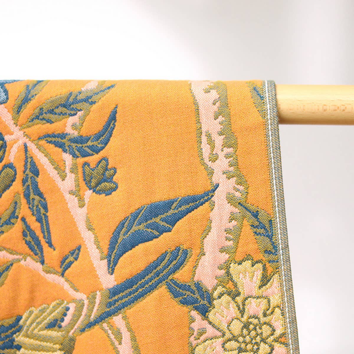 HOUSEHOLD QUICK-DRYING SOFT GAUZE BATH TOWEL