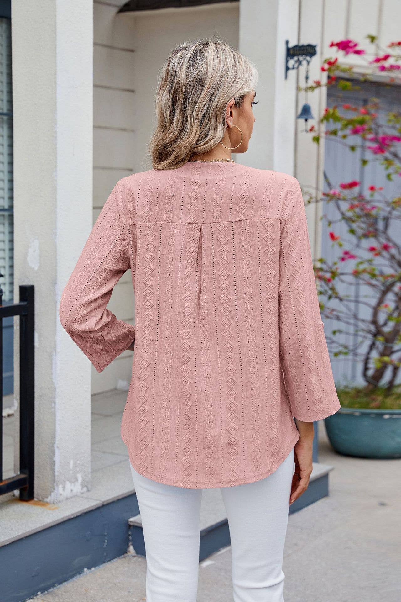 V-neck mid-sleeve button-up jacquard T-shirt