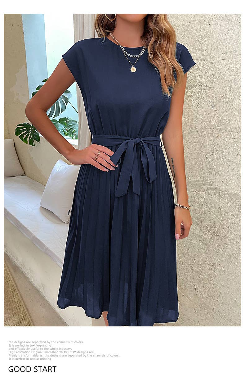 Lace-up solid color pleated dress