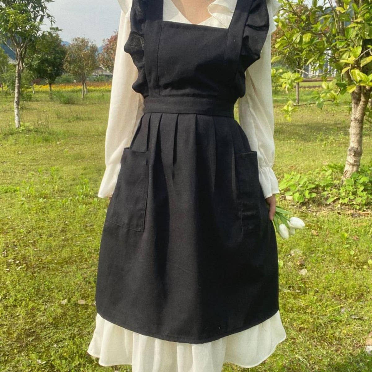 WATERPROOF AND FRESH RUFFLED STRAP CROSS APRON