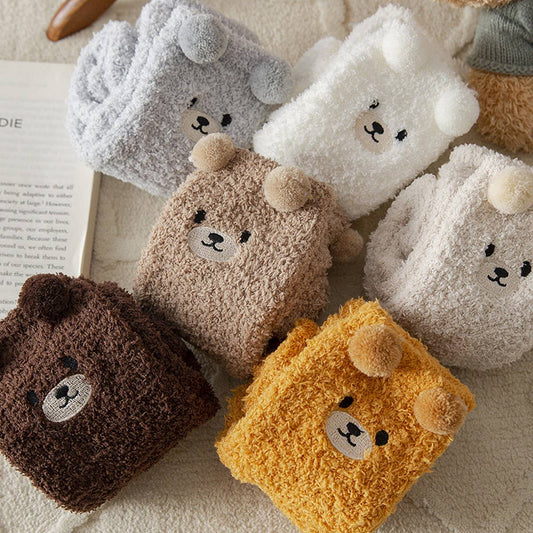 EMBROIDERED CARTOON BEAR LINT-FREE SOCKS