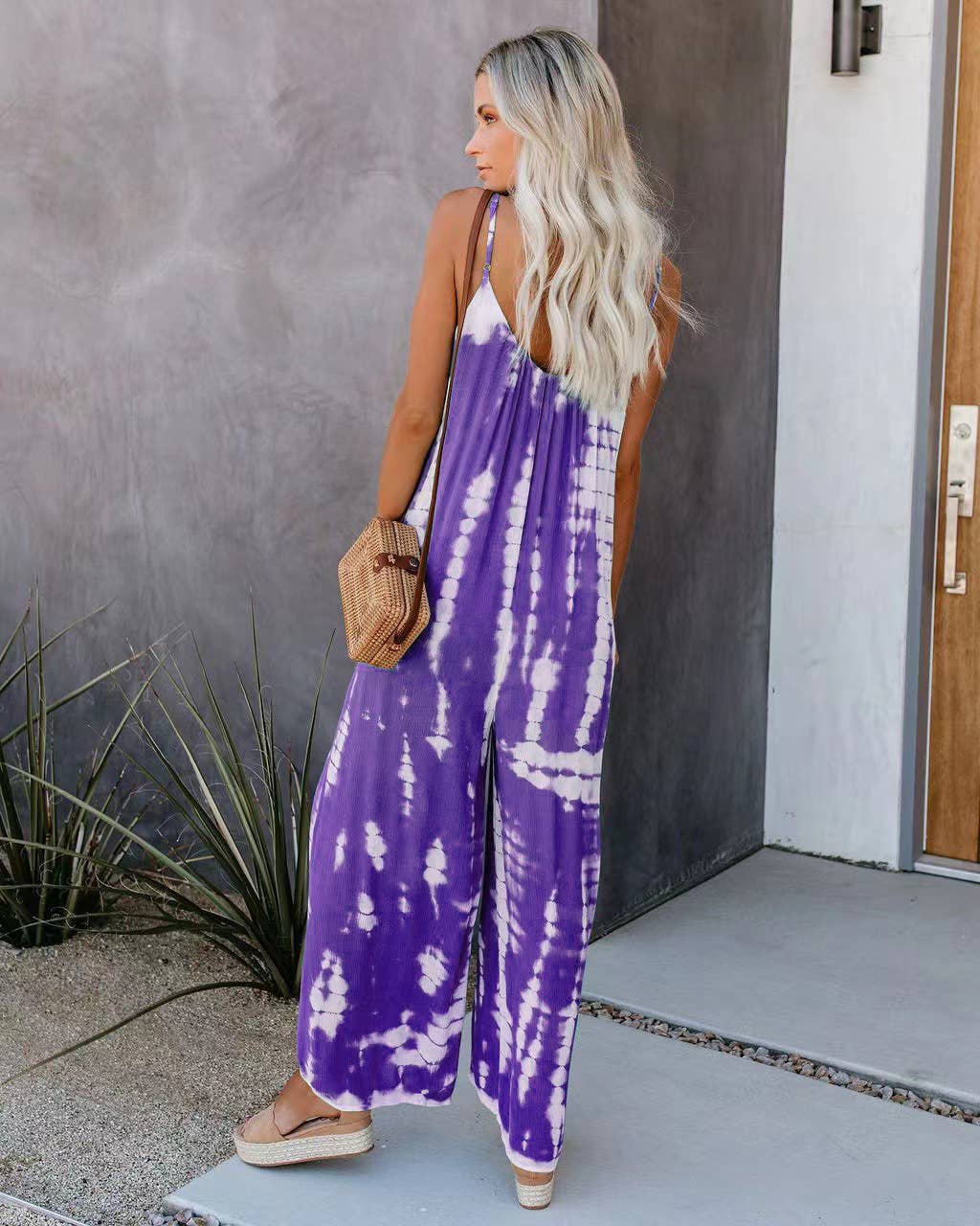 Abstract printed strappy sexy wide-leg jumpsuit