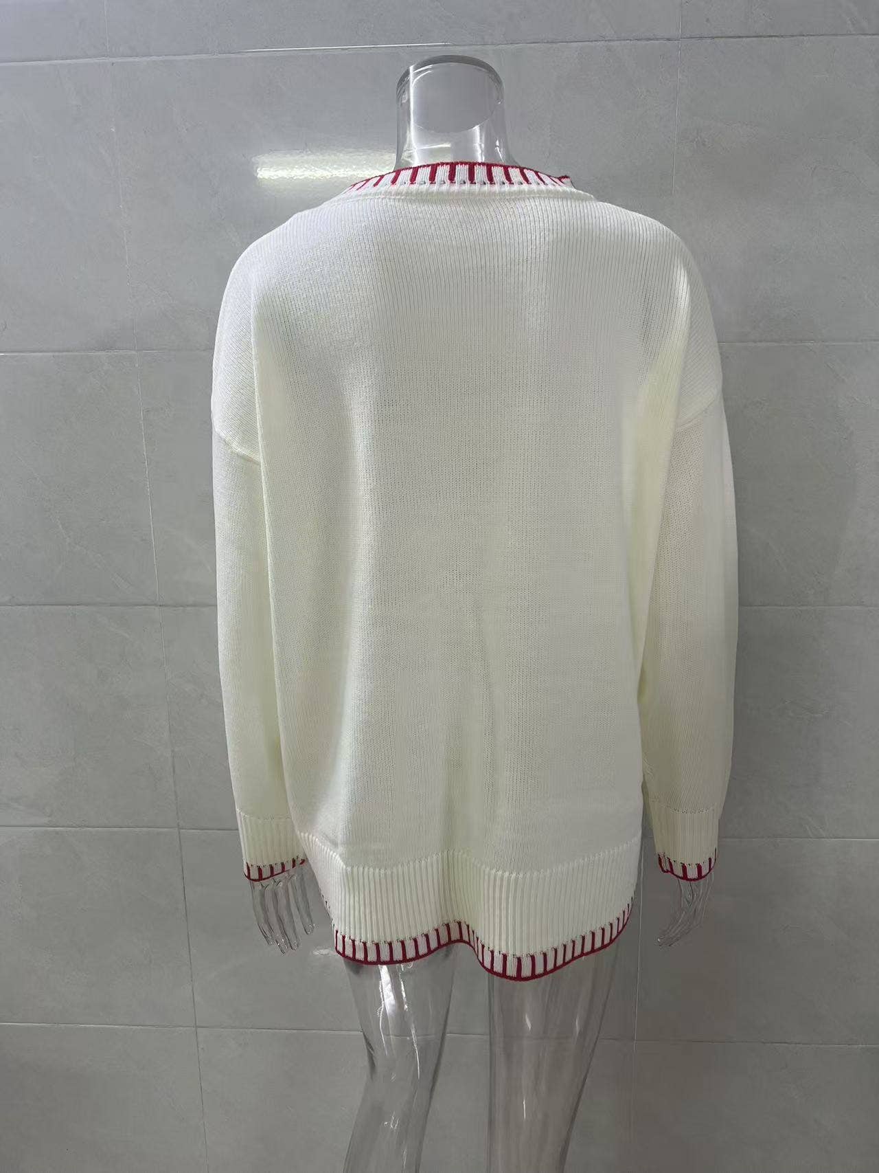 Laid-back style knitted bow jacquard sweater