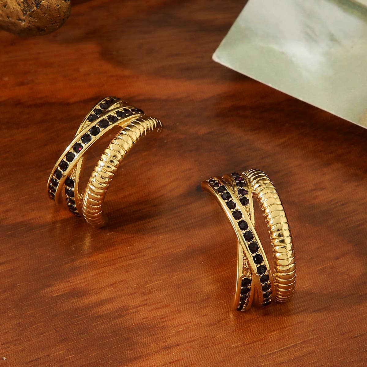 TITANIUM STEEL GOLD-PLATED INLAID ZIRCON EARRINGS