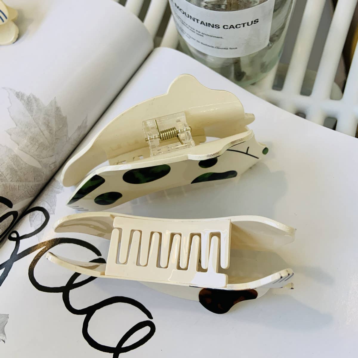 CWAHA4501_ANIMAL HAIR CATCHER SPOTTED DOG HAIR CLIP