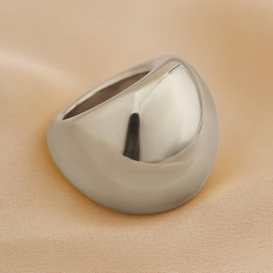 NEW EUROPEAN AND AMERICAN PERSONALIZED RINGS