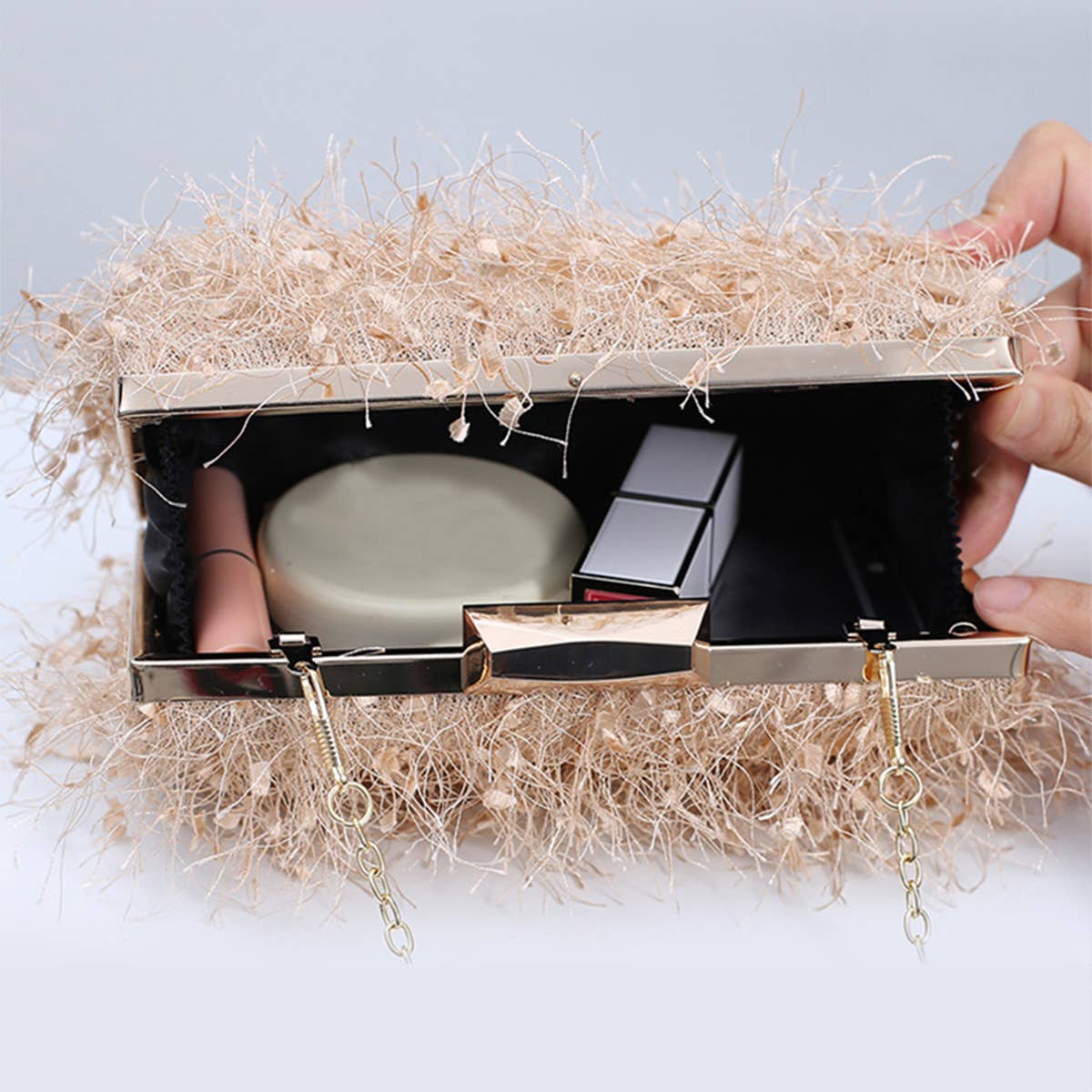 WOMEN FASHION CHAIN TASEEL SHOULDER BAG CLUTCH BAG_CWAB0599