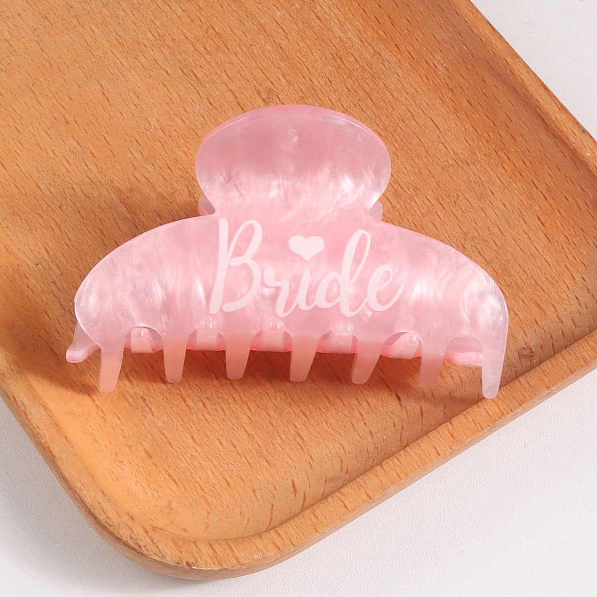 CWAHA1314_SIMPLE HAIR CLAW CLIP WITH LETTERING PRINT