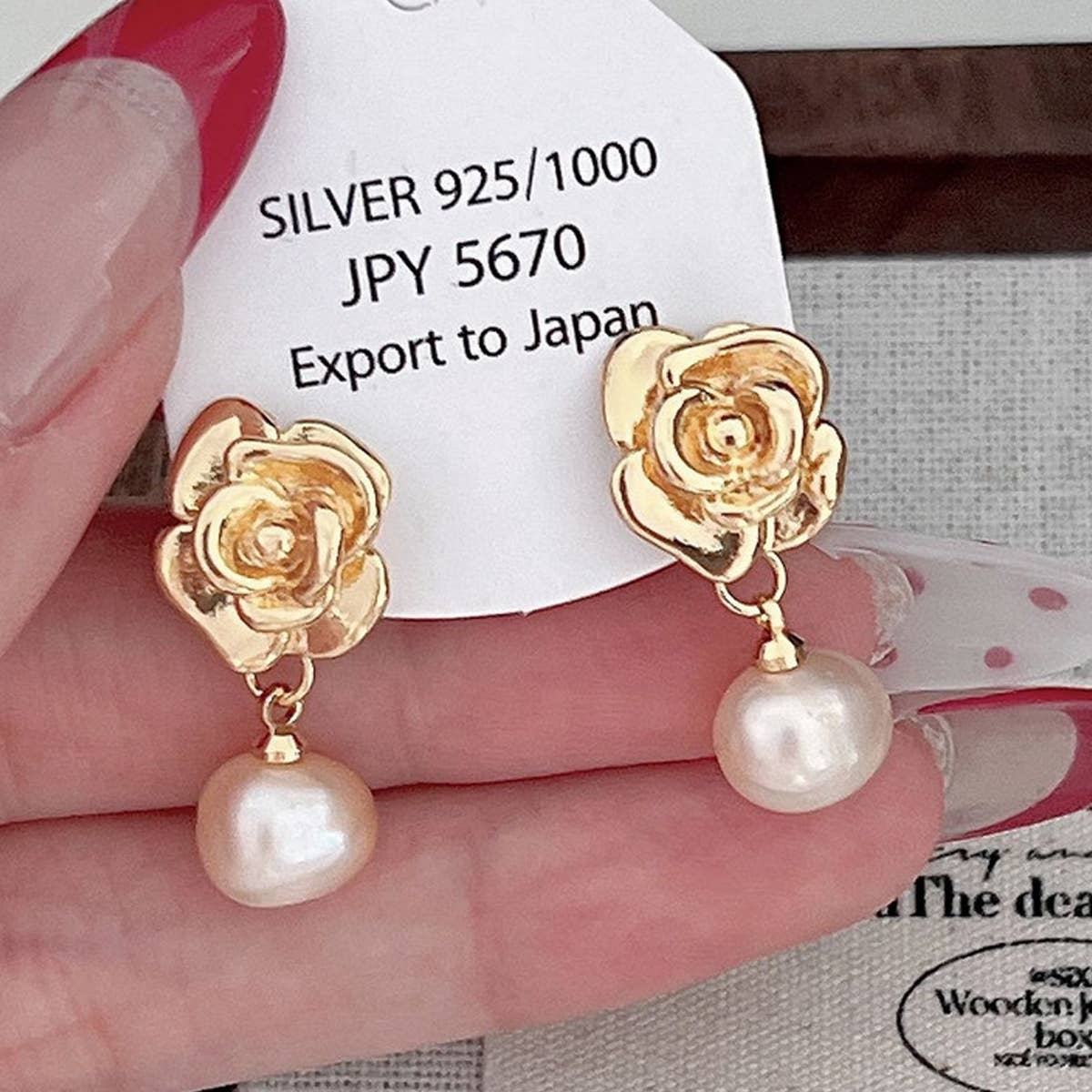VINTAGE BEAD ROSE EARRINGS
