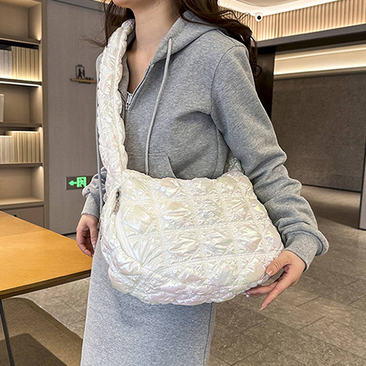 RAINBOW SERIES BIG CLOUD SHOULDER BAG_CWAB1753