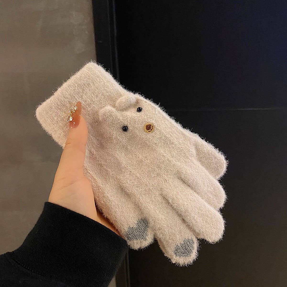 CUTE VELVET WARM GLOVES FOR AUTUMN AND WINTER_CWAG0174