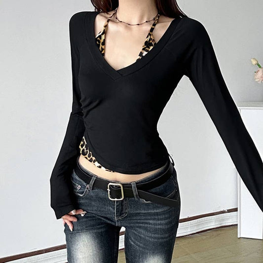 Leopard print fake two neckline slimming Top