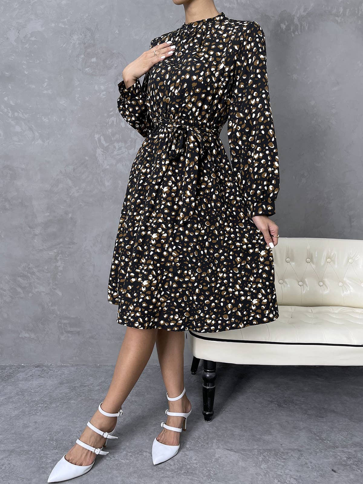 TEMPERAMENT DESIGN SENSE OF MID-STYLE DRESS