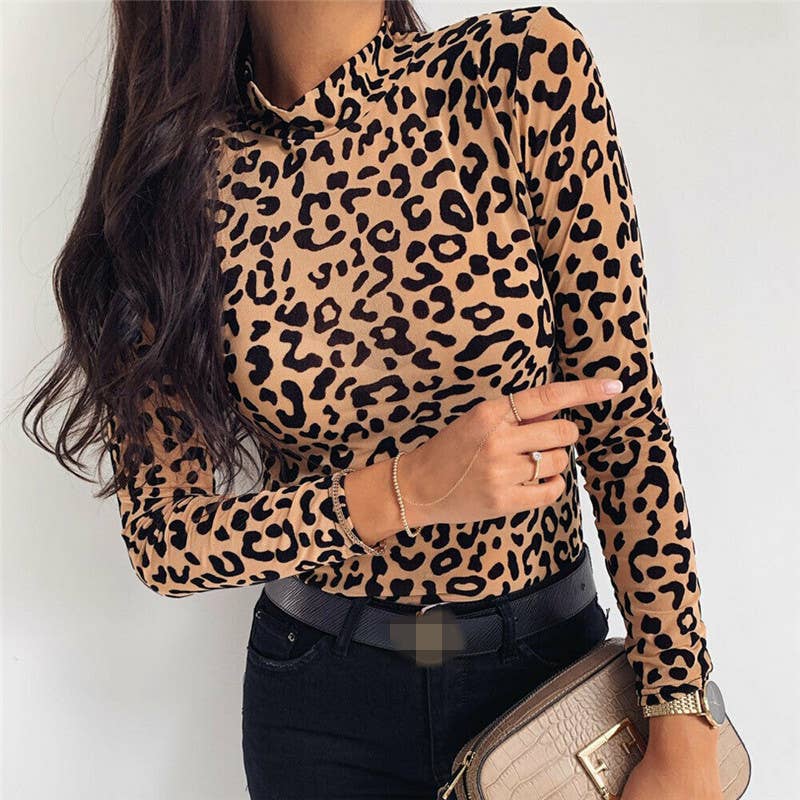 Half-High Neck Leopard Print Slim-Sleeved Shirt