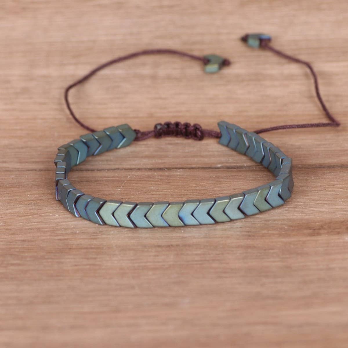 HEMATITE GALLSTONE ARROW BRAIDED BRACELET