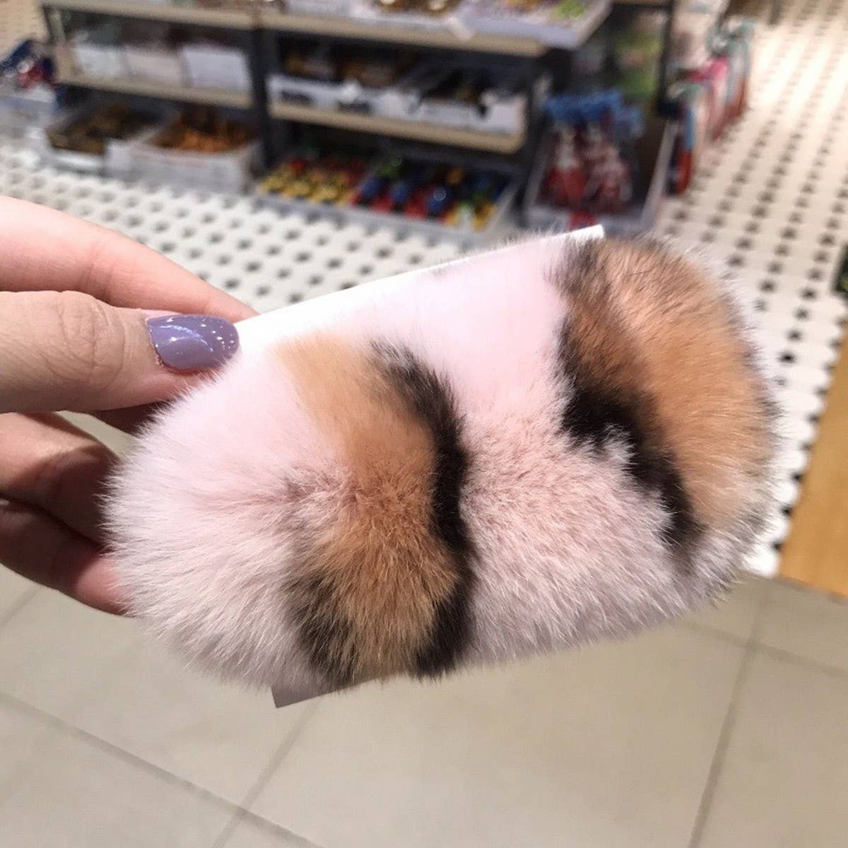 Furry Mink Hair Clip ? Cute Fluffy BB Barrette