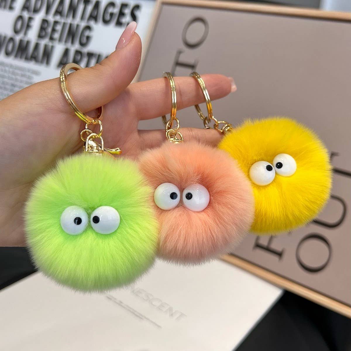 CUTE LITTLE FUR BALL CAR KEYCHAIN BAG PENDANT GIFT