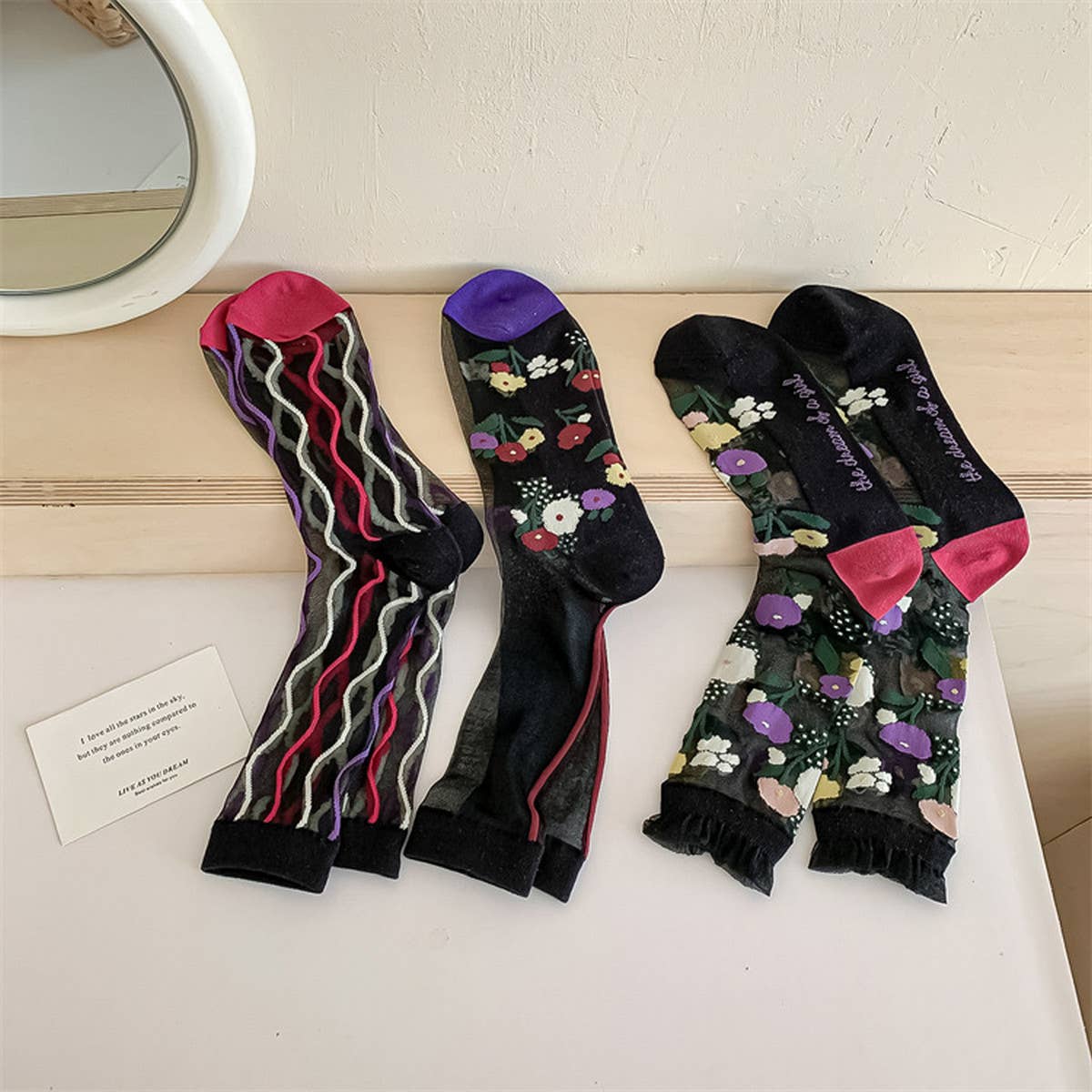 RETRO CASUAL FLORAL BLACK SOCKS_CWMS0562