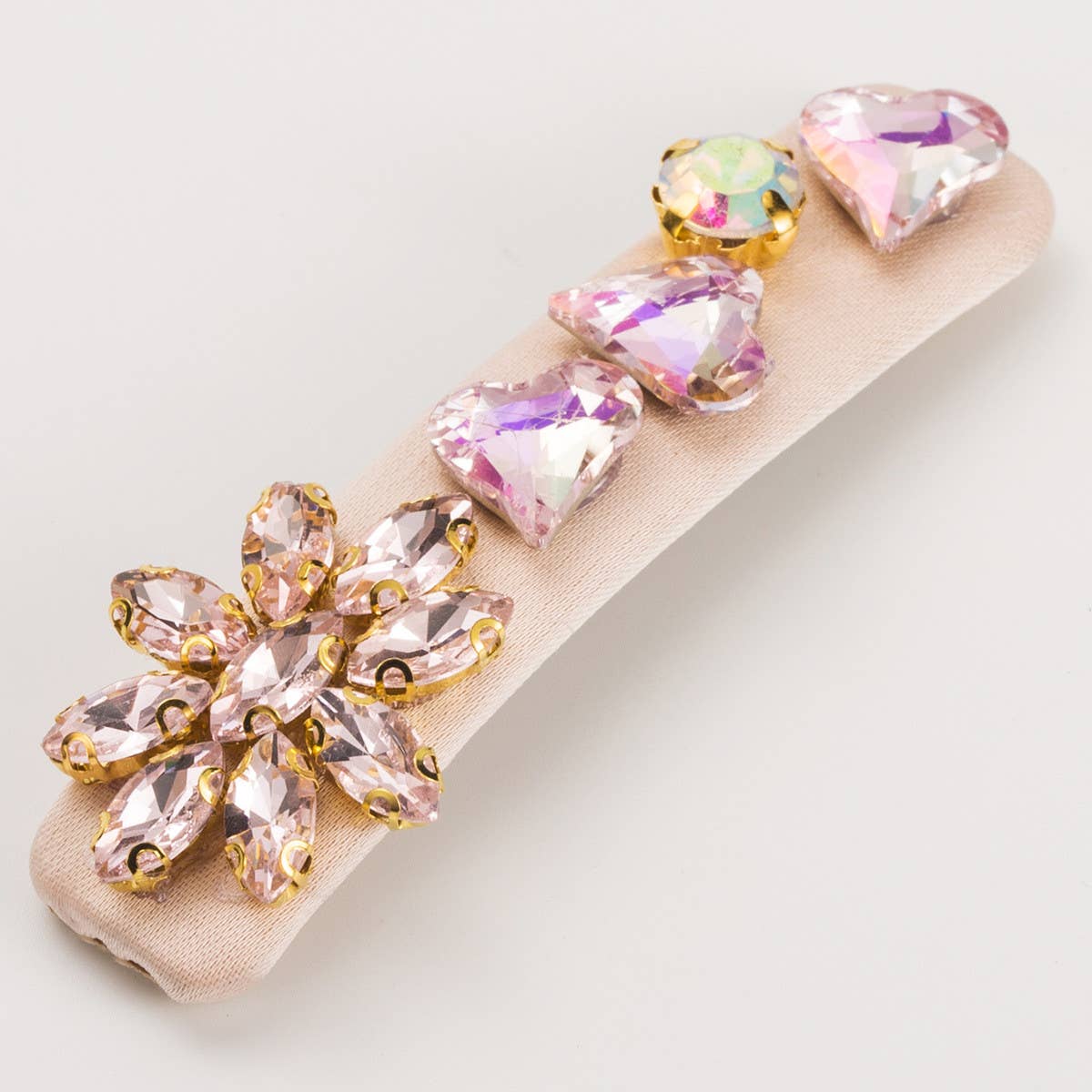 FASHIONABLE AND FRESH HEART DIAMOND SIDE HAIRPIN_CWAHA1768