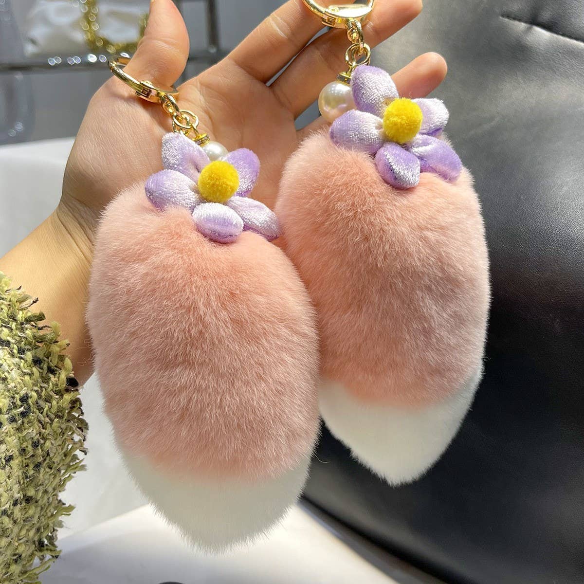 PINK SMALL TAIL CAR KEYCHAIN PENDANT ACCESSORIES_CWMM2600