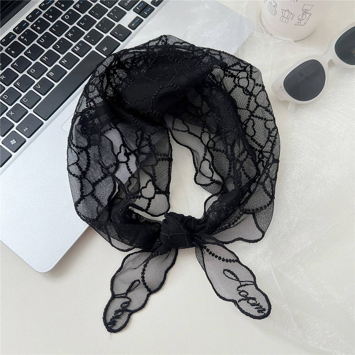 Heart Lace Triangle Scarf-Sun Protection Neck Wrap