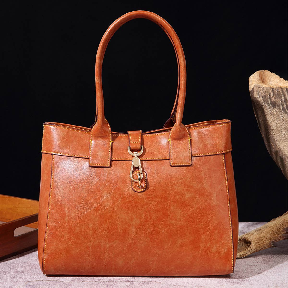 RETRO WAX LARGE-CAPACITY SHOULDER BAG_CWAB0922