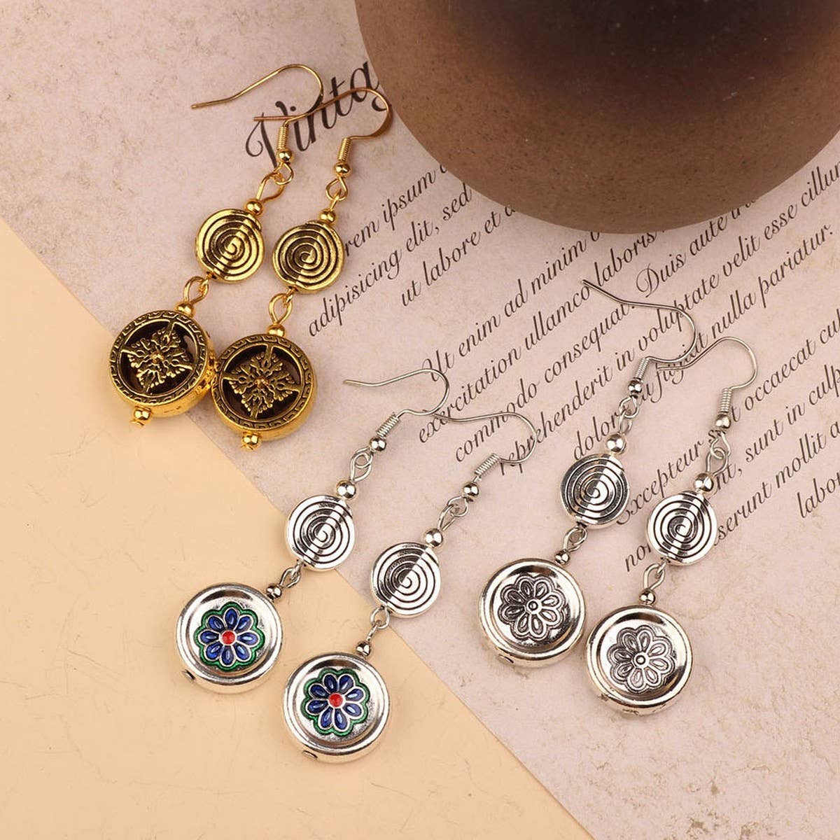 ETHNIC STYLE SIMPLE RETRO ENAMEL EARRINGS_CWAJE3997