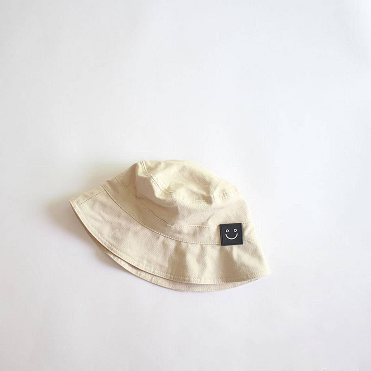 SOLID COLOR SMILEY FACE CHILDREN'S BUCKET HAT_CWAH2872
