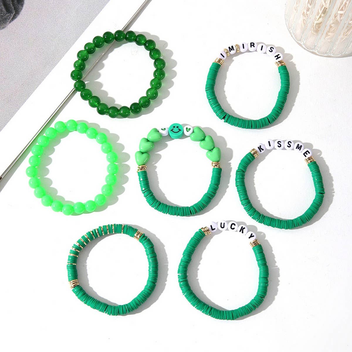 ST. PATRICK'S DAY GREEN SMILEY FACE BRACELET SET_CWMM3501
