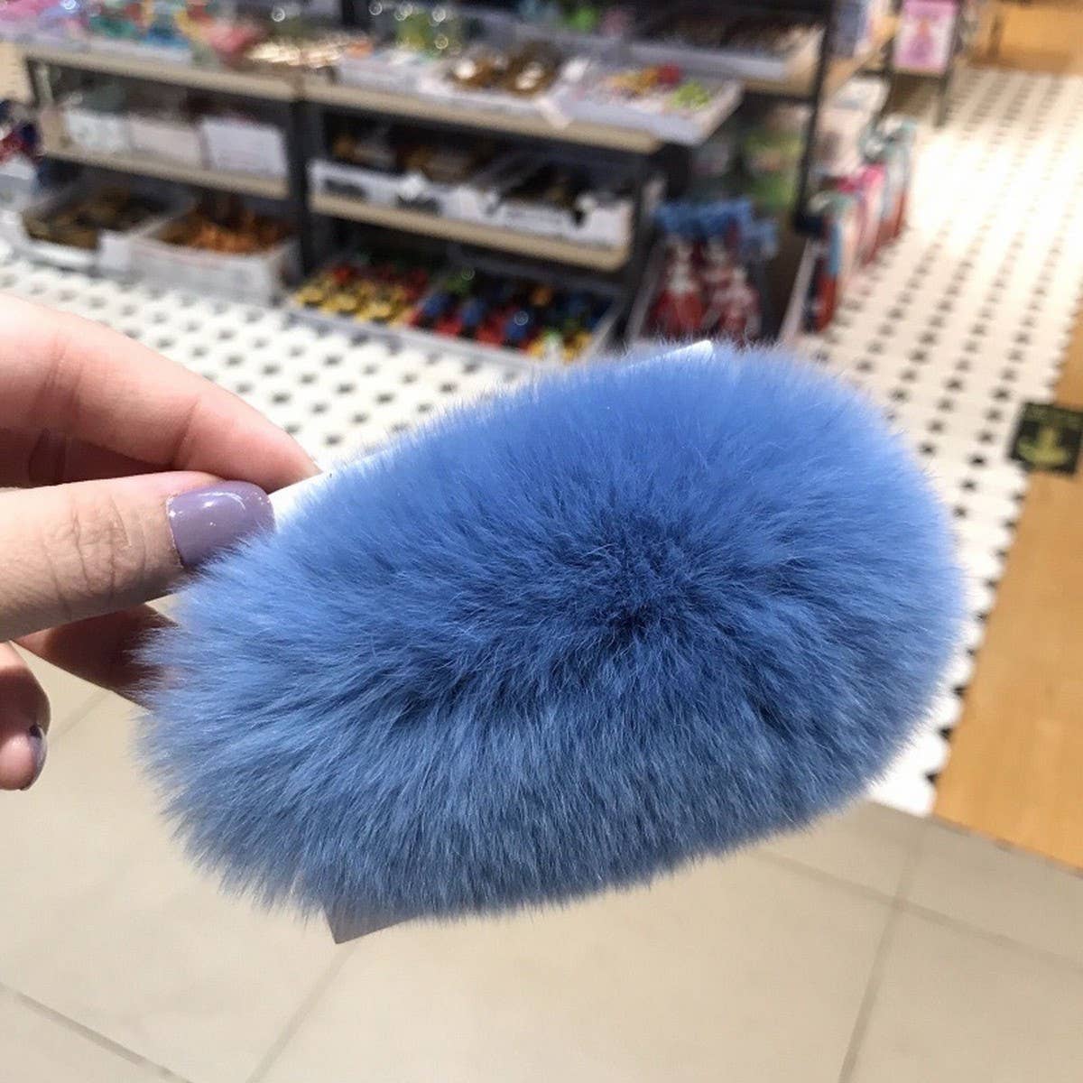 Furry Mink Hair Clip ? Cute Fluffy BB Barrette