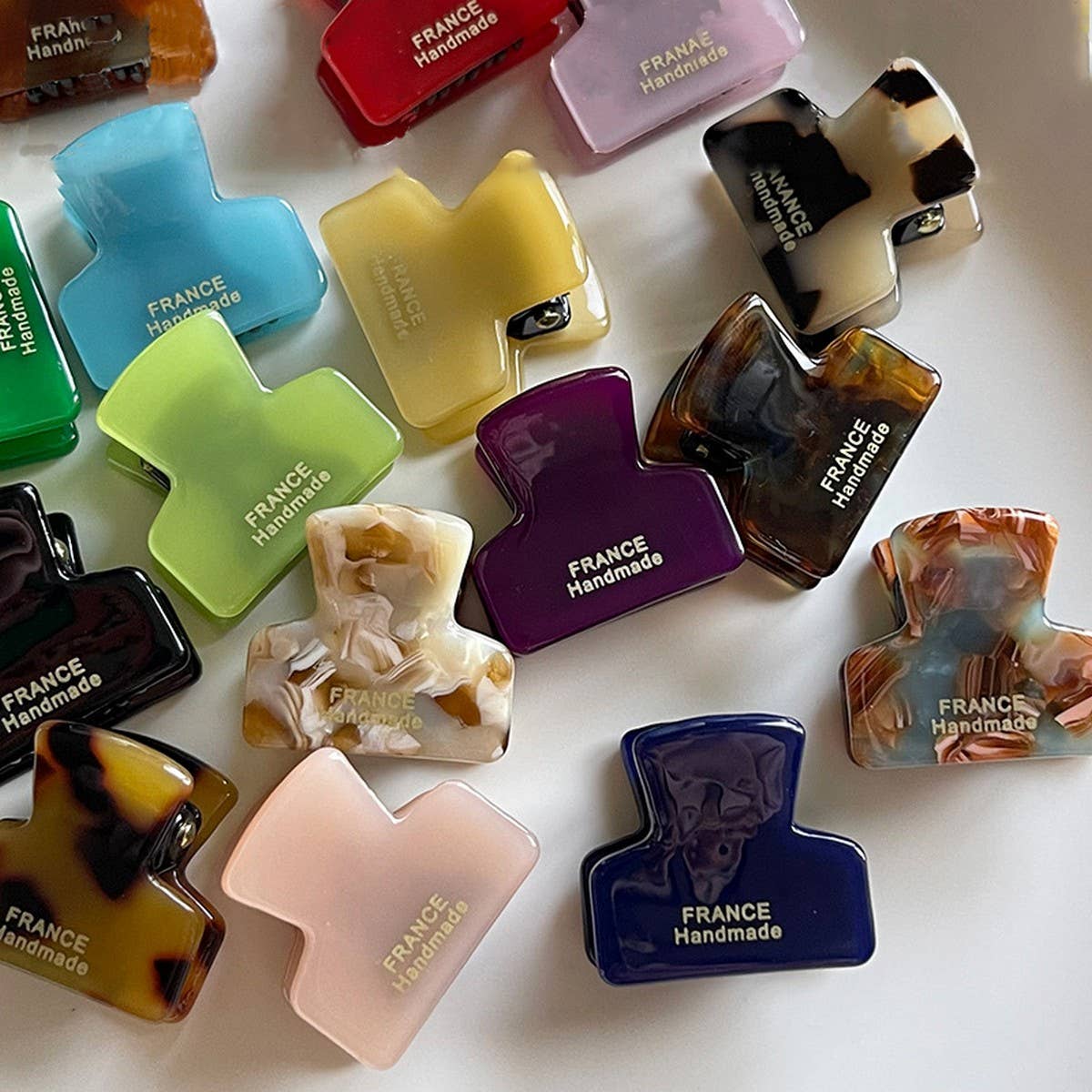 Minimalist Gold-Tone Mini Tortoise Hair Claw