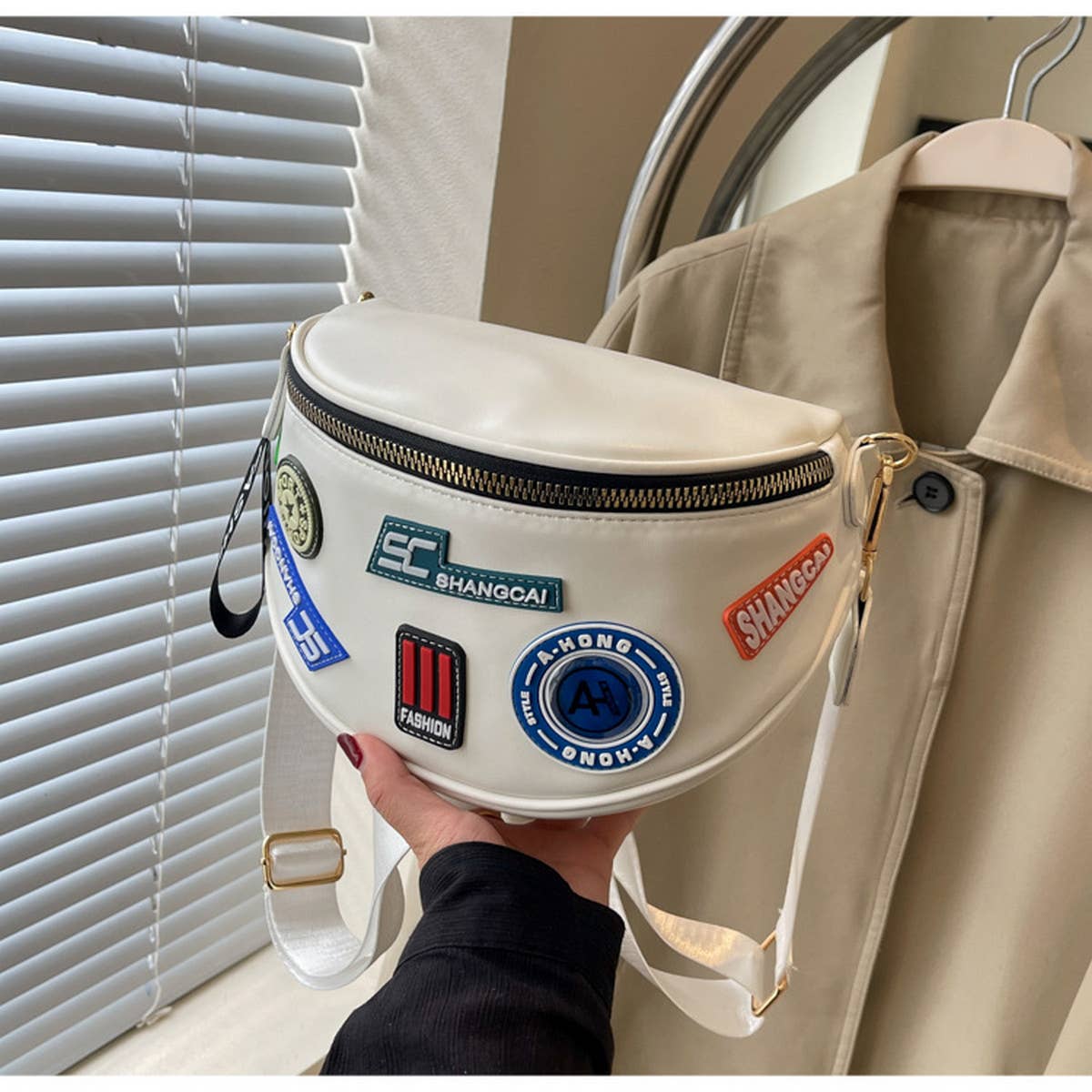 WIDE LETTER SHOULDER BELT BAG CROSSBODY BAG_CWAB2069