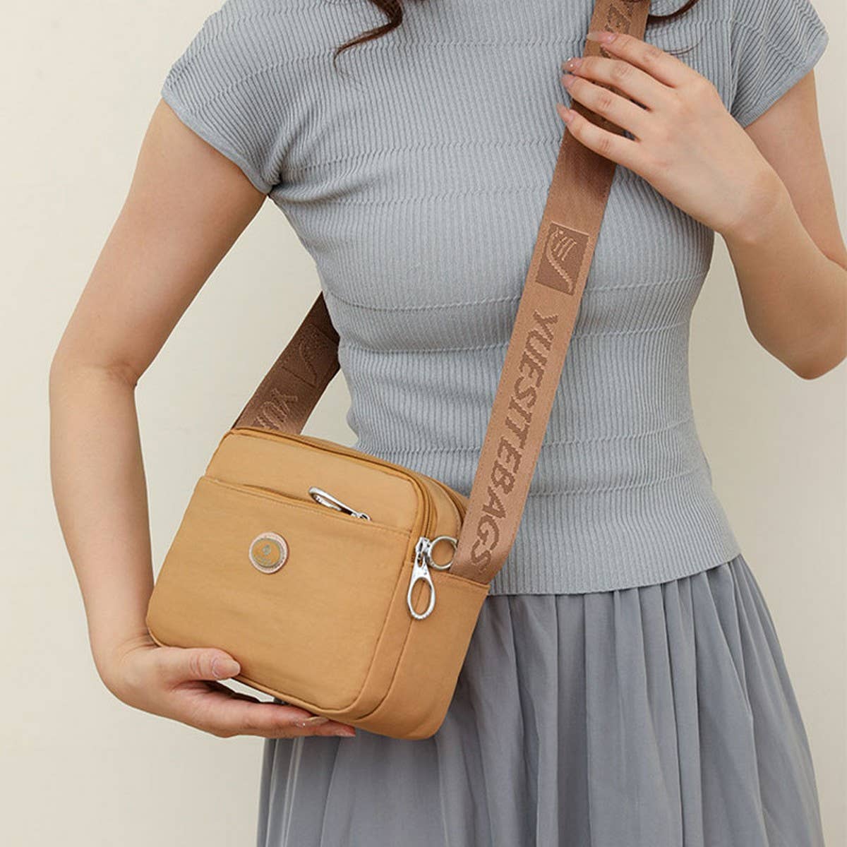 LARGE CAPACITY SIMPLE SHOULDER MESSENGER BAG_CWASC1762