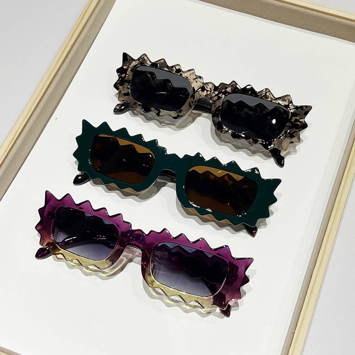 PERSONALIZED LACE IRREGULAR SUNGLASSES_CWASG0416