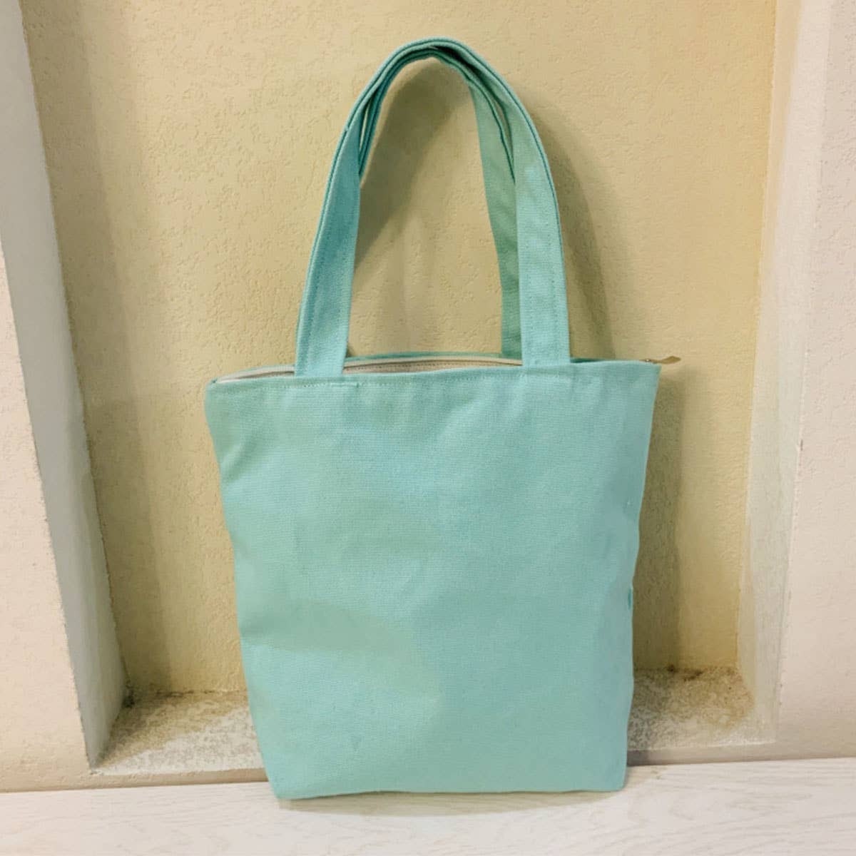 Hand-painted simple canvas lunch box bag