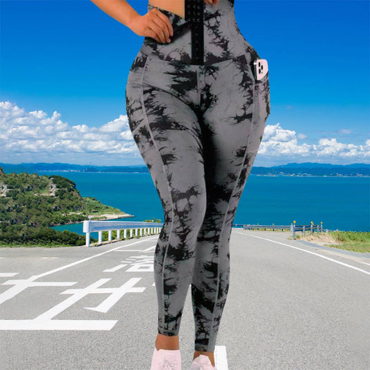 Three-breasted yoga pants and tight sports pants