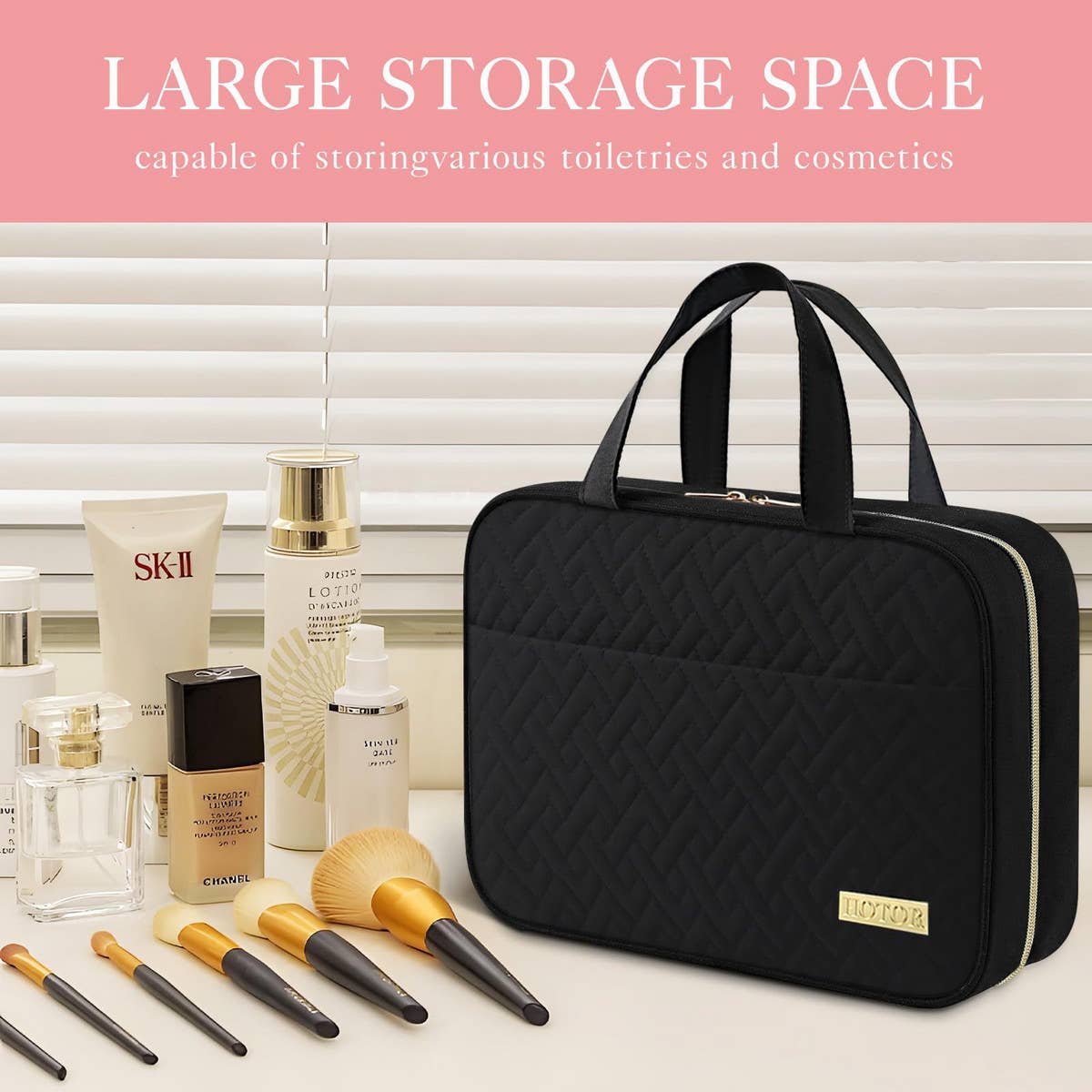 SPACIOUS TOILETRY BAG AND COSMETIC BAG WITH HOOK_CWAB2357