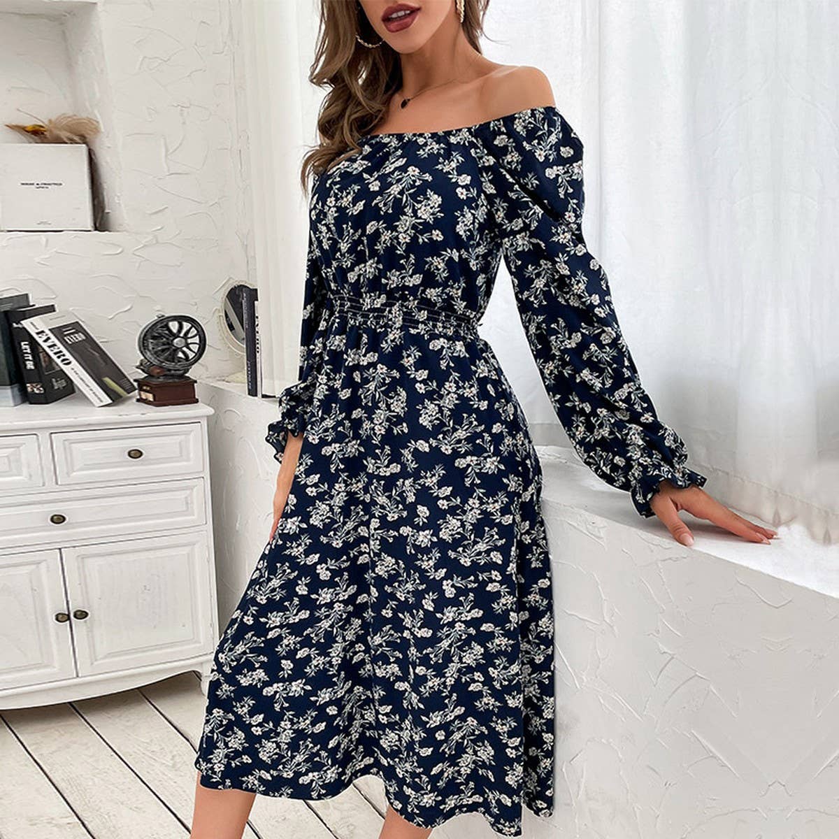 Long-sleeved one-shoulder floral dress