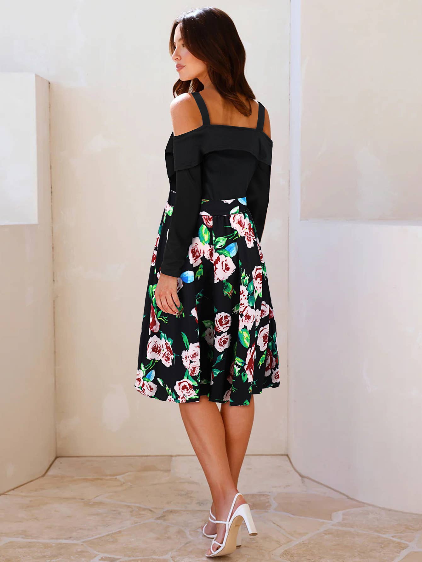 Long-sleeved off-the-shoulder floral dress