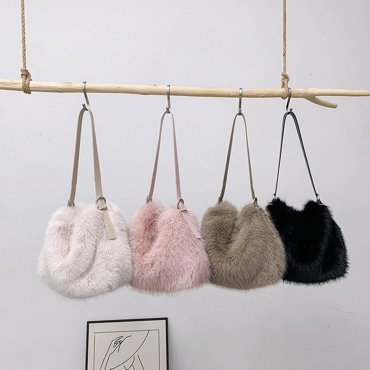 WINTER FAUX FOX FUR ONE SHOULDER FASHION PLUSH BAG_CWAB4009