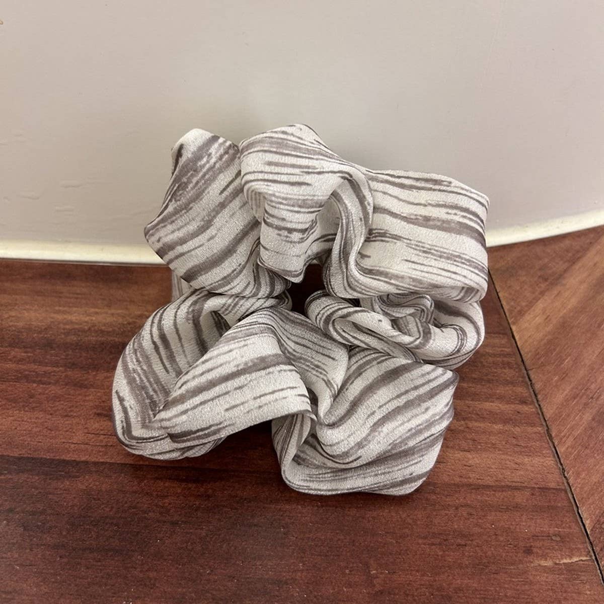 SWEET FLUFFY STRIPED HAIRBAND