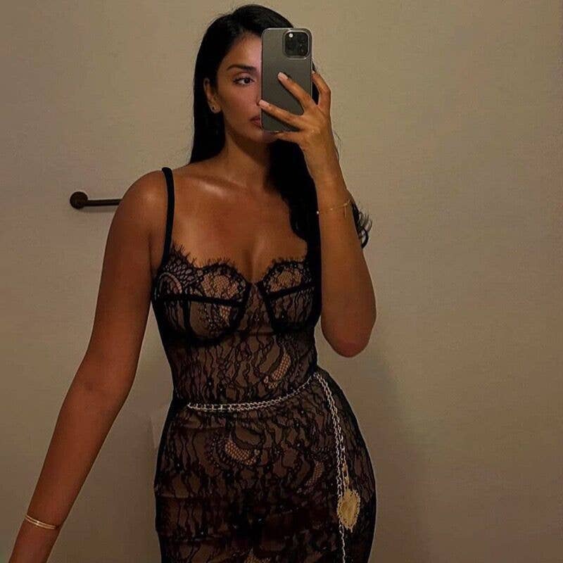 A strapless off-the-shoulder slimming dress