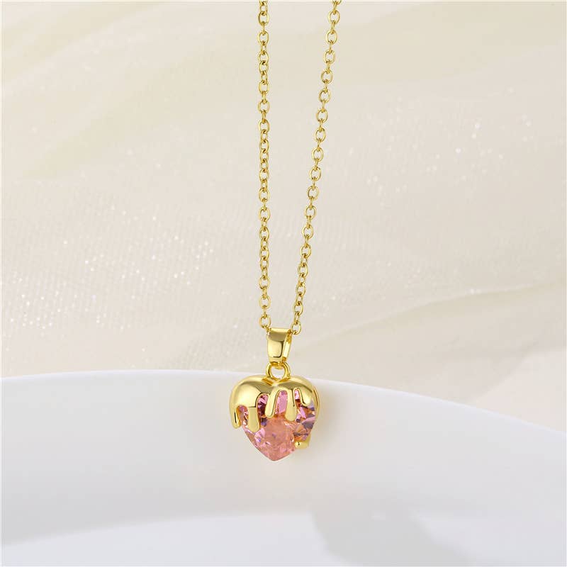 Heart-shaped zircon heart-shaped necklace