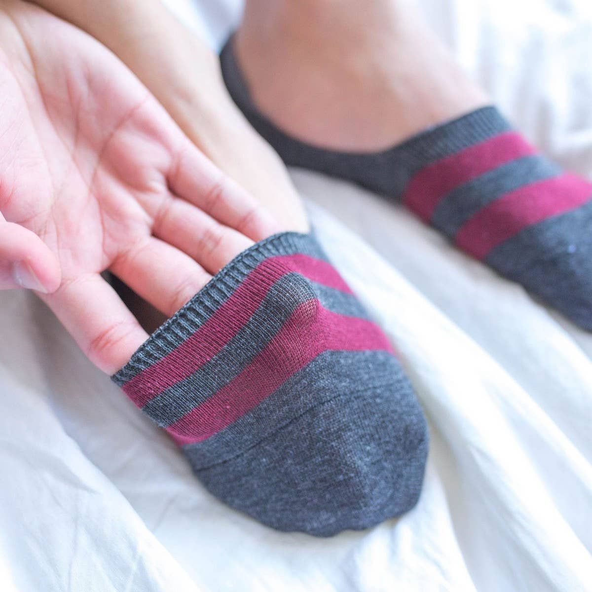 MEN'S SHALLOW COTTON BREATHABLE INVISIBLE SOCKS