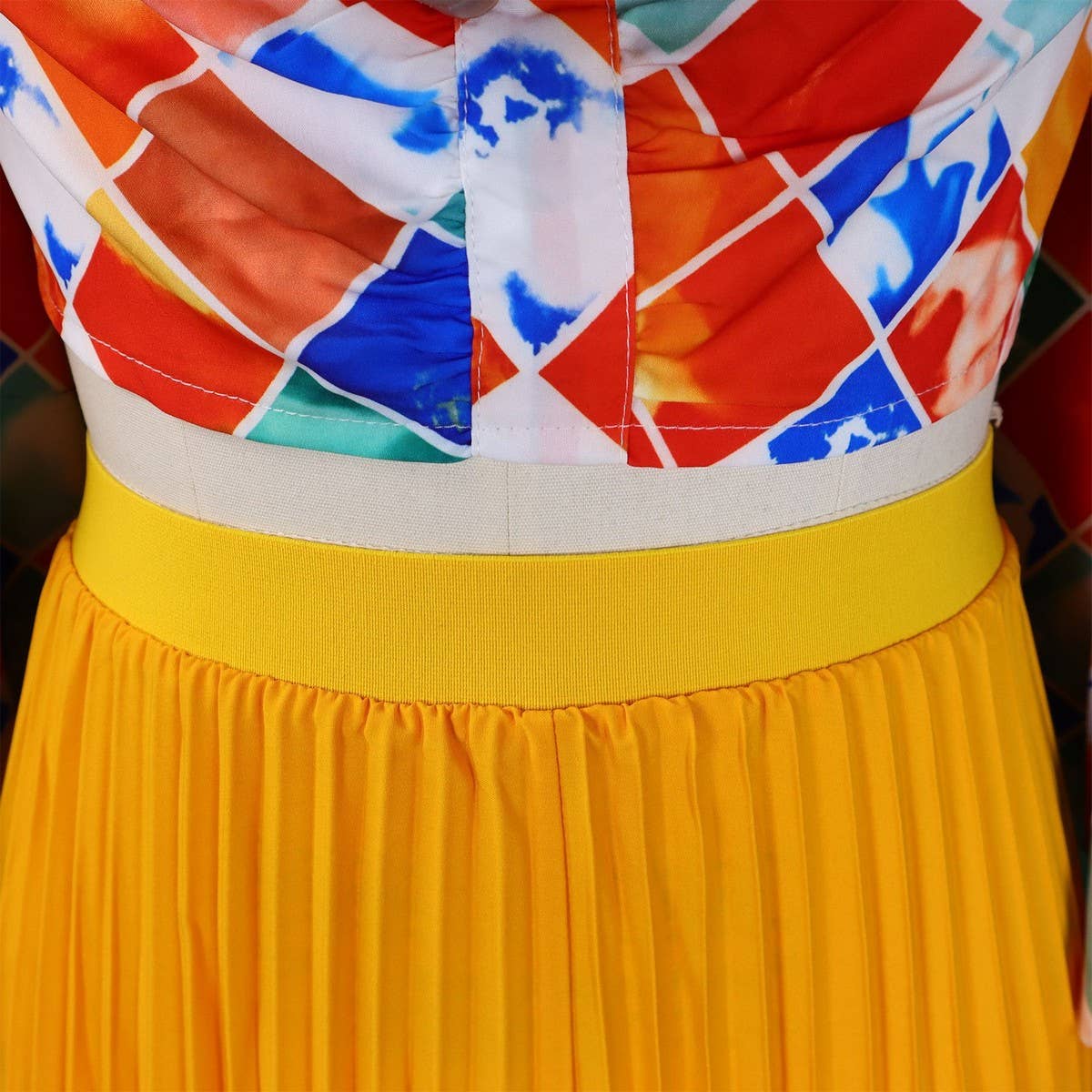 PRINTED TOP PLEATED LONG SKIRT TWO-PIECE SUIT_CWSTB1137