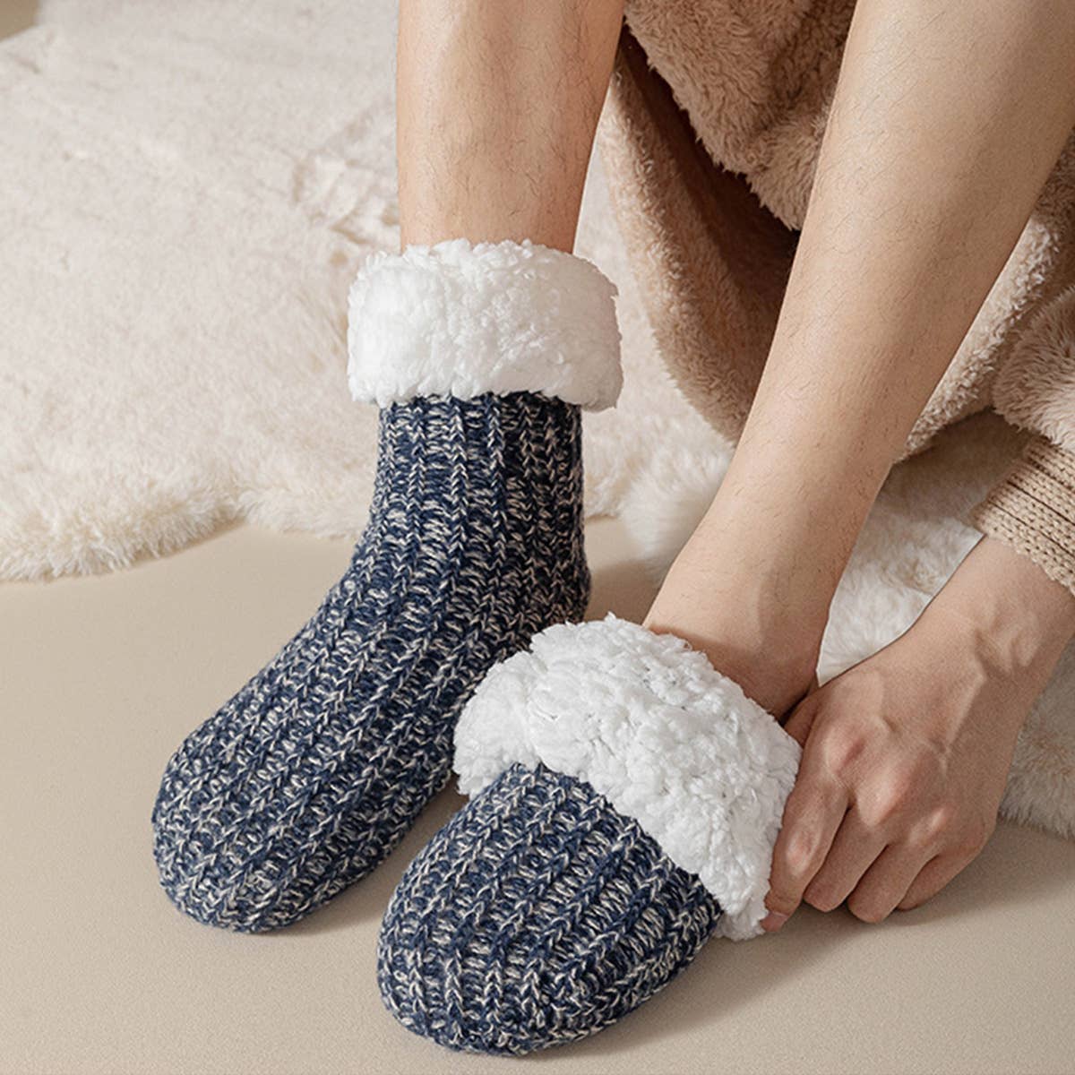 MEN'S AUTUMN AND WINTER WARM SOCKS