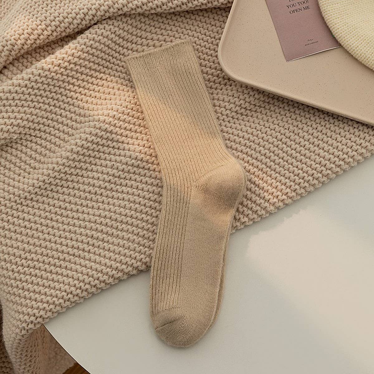 AUTUMN AND WINTER SOLID COLOR ALL-MATCH PILE SOCKS_CWMS1048