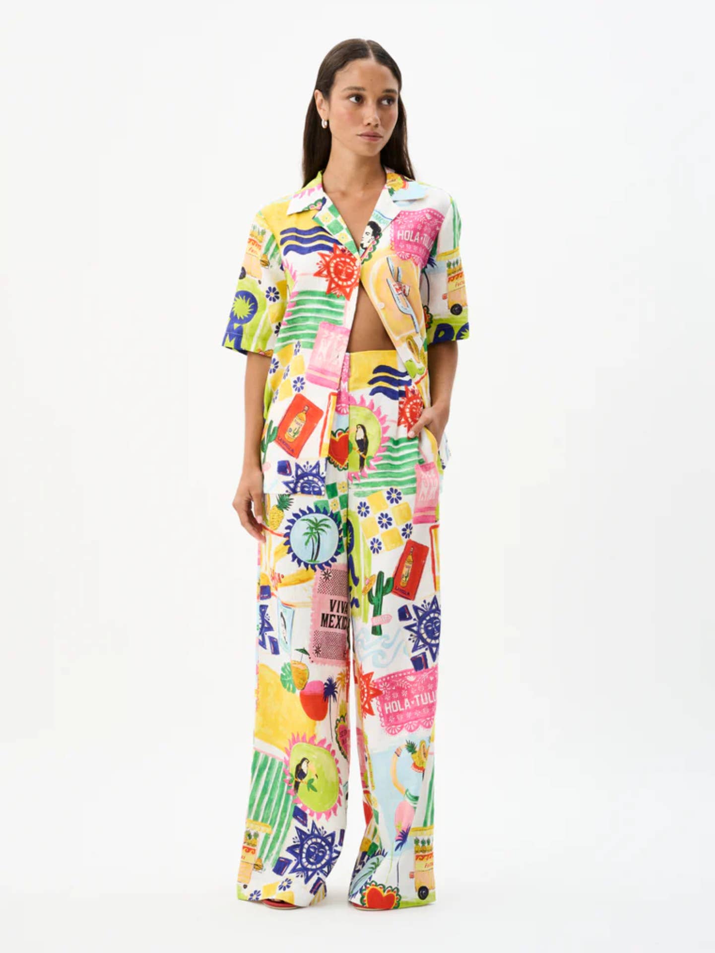 Fashion abstract printed shirt trousers suit