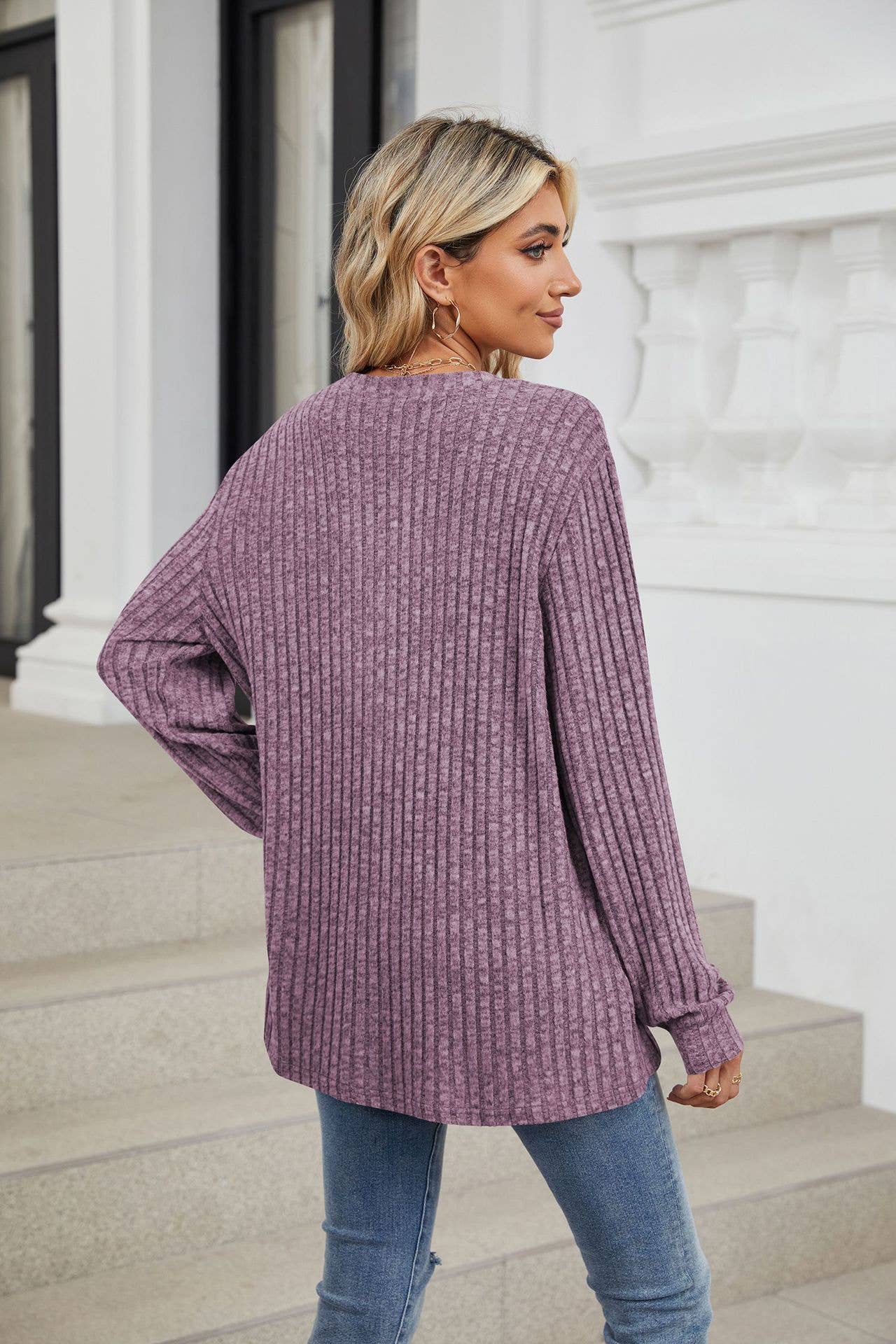 V-NECK BUTTON-DOWN LONG SLEEVED LOOSE T-SHIRT