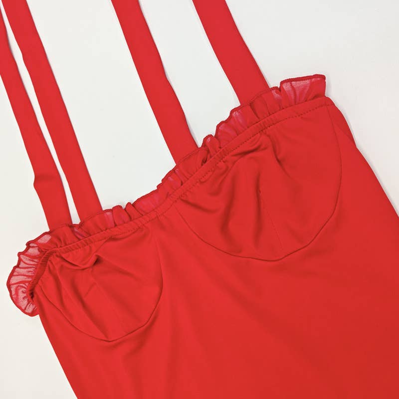 Solid color wooden ear edge dress buttock